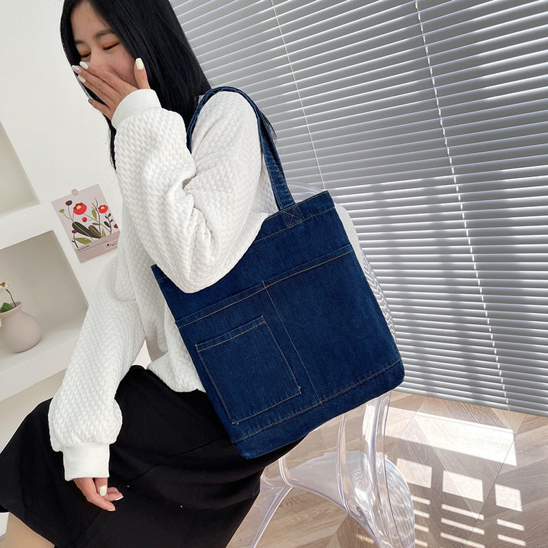 Classic Denim Tote - Effortless Style for Everyday Adventures