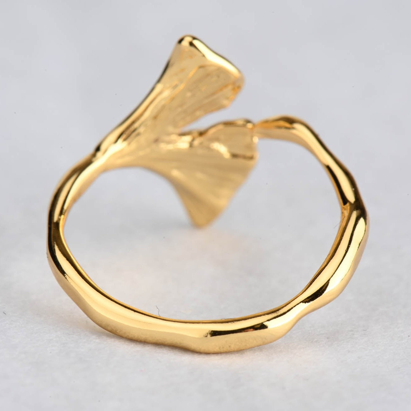 Gold Ginkgo Leaf Ring | Nature-Inspired Jewelry