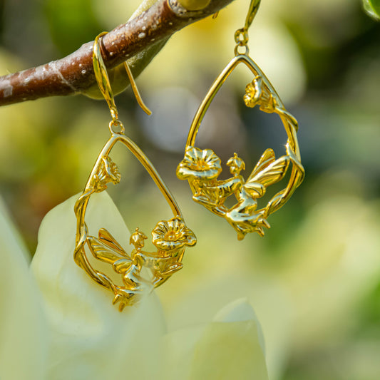 Brugmansia Flower Fairy Oval Drop Earring - Hugging Brugmansia, Cottagecore Fairy Dangel Earrings, Spring Fairy earring